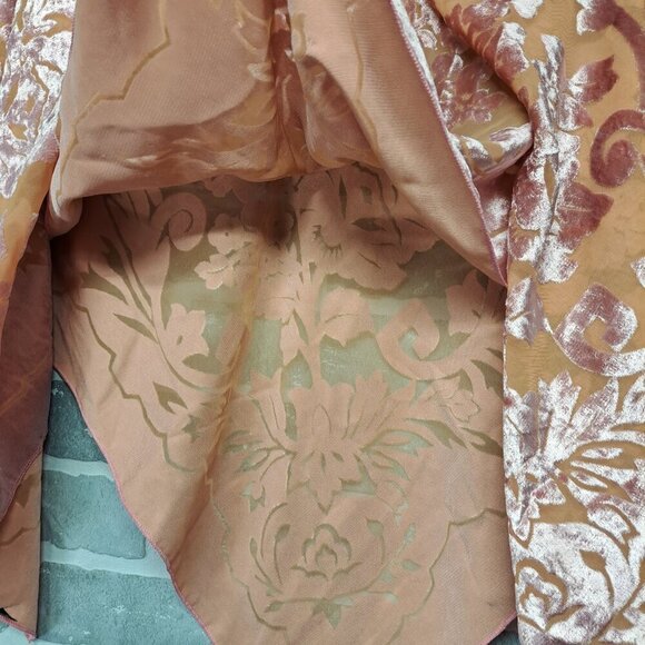 Sunclo Scarf Velvet Pink Floral Satin Semi Sheer Big Square Bandana 44 X 44 Inch - Picture 4 of 9